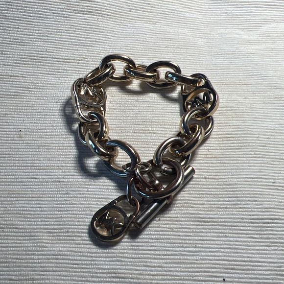 Michael Kors MK Fulton Toggle Link Bracelet - Picture 3 of 3